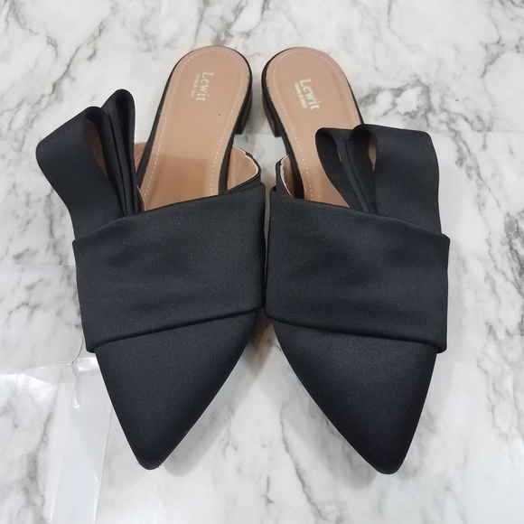 finish line asics gel nimbus